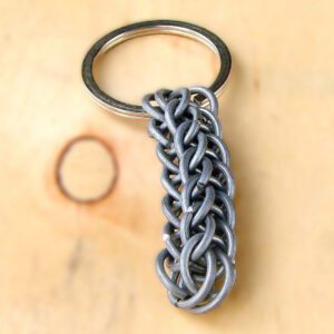 Porta-chaves artesanal modelo Persa em aço galvanizado