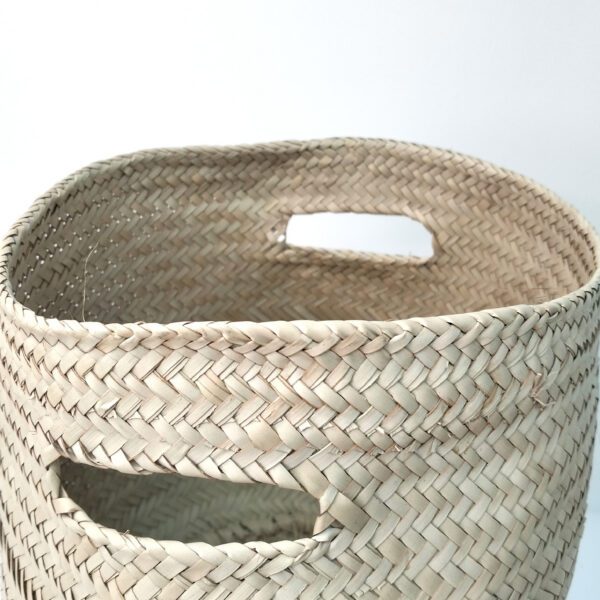 Cesta grande natural com pegas