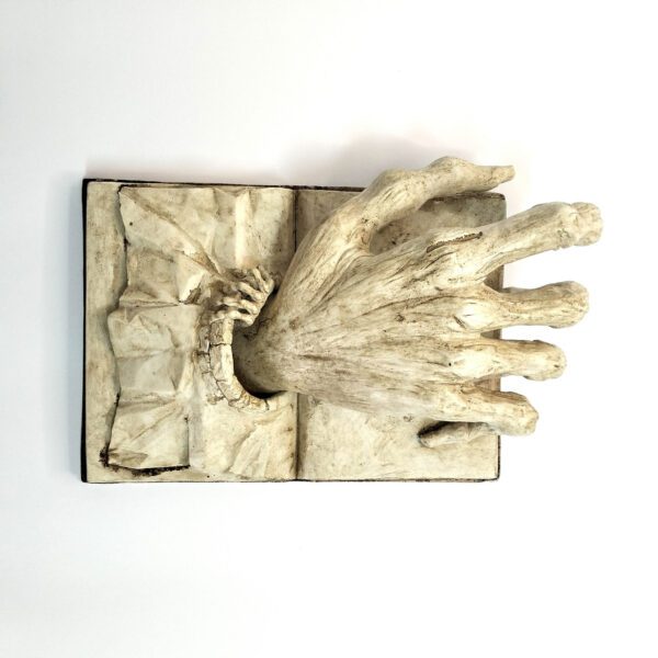 Escultura Maria Gancha
