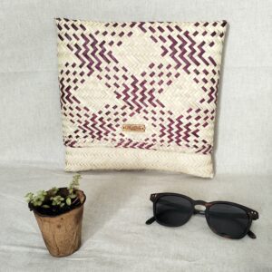 Bolsa de mão artesanal