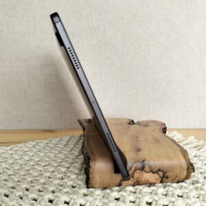 Suporte para tablet em madeira de sobreiro