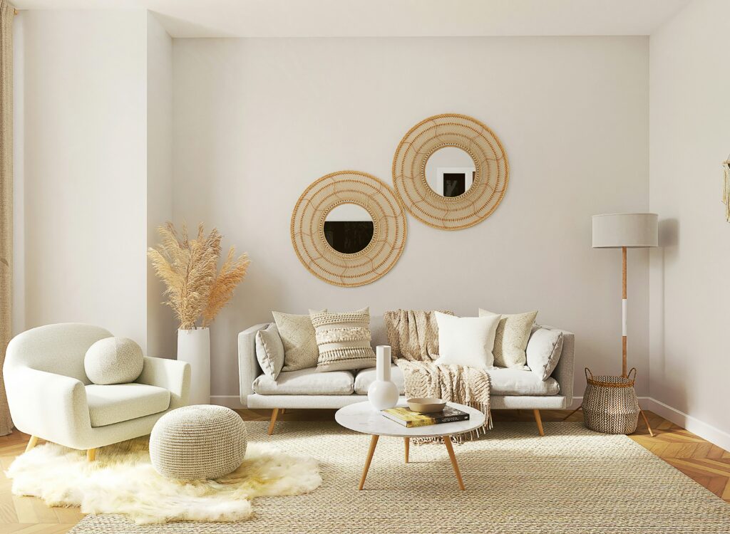 Sala em tons neutros com peças contemporâneas e artesanais. É bastante confortável.